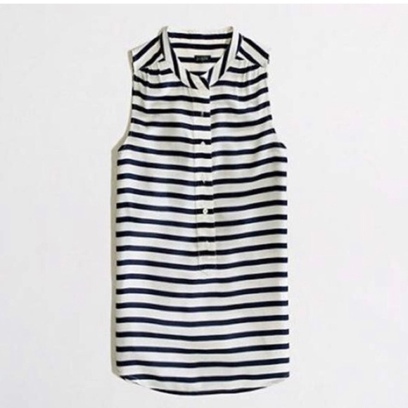 Navy and White J Crew sleeveless blouse. - Picture 2 of 5